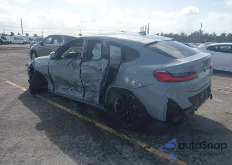 2024 BMW X4 xDrive30I z USA, uszkodzony, nr VIN 5UX33DT07R9V14782